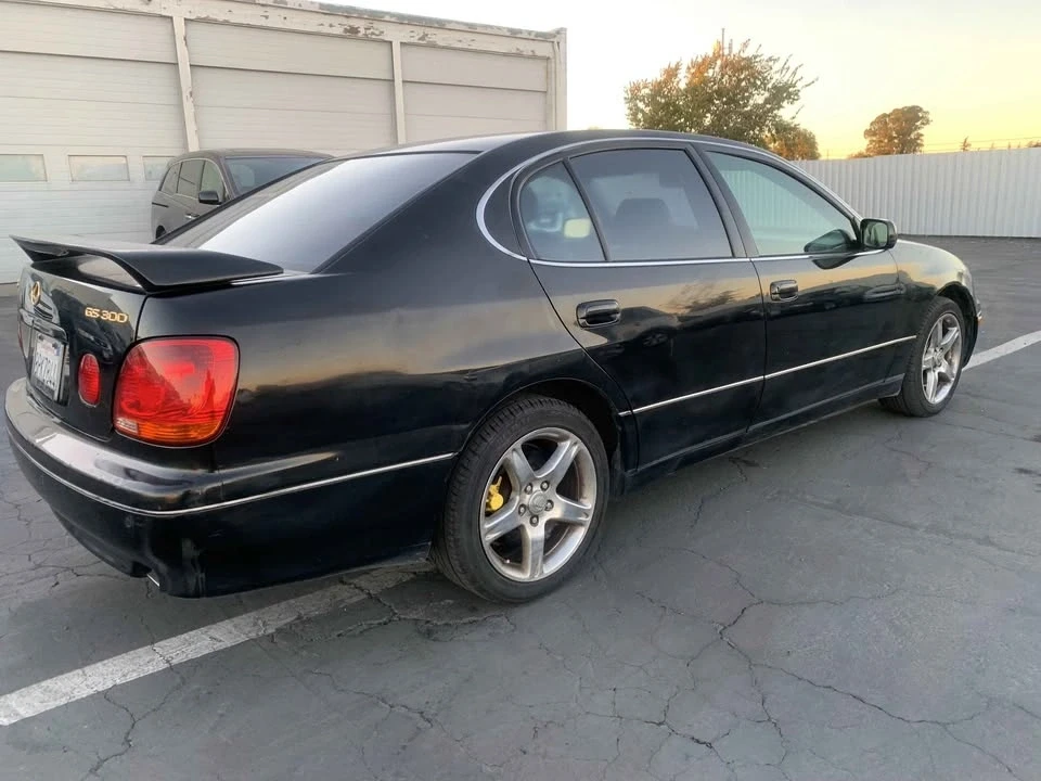2001 Lexus GS 2nd Gen - Image 3 of 6