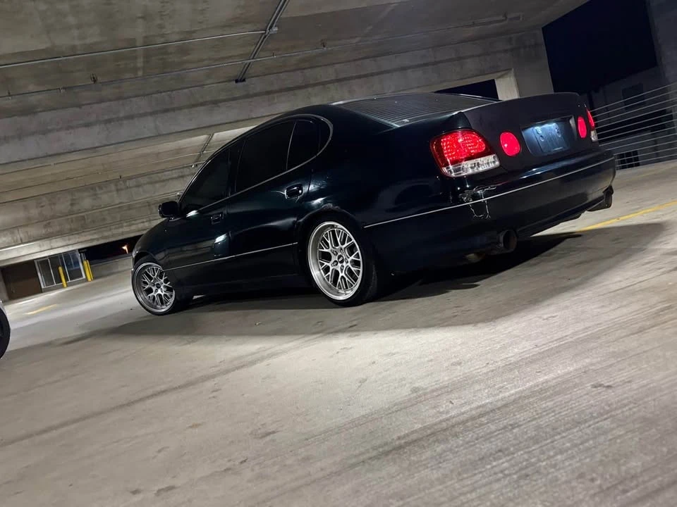 2001 Lexus GS 2nd Gen - Image 6 of 7