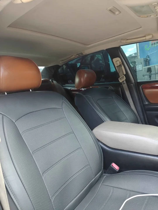 2001 Lexus GS 2nd Gen - Image 3 of 8