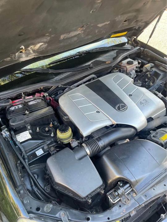 2001 Lexus GS 2nd Gen - Image 13 of 13