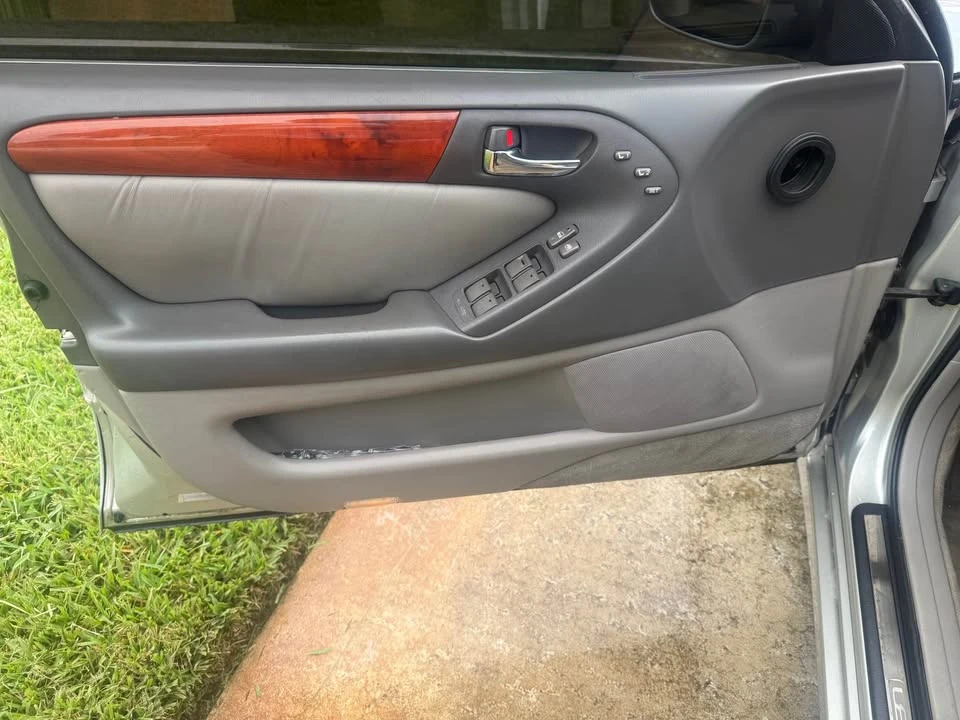 2001 Lexus GS 2nd Gen - Image 7 of 8