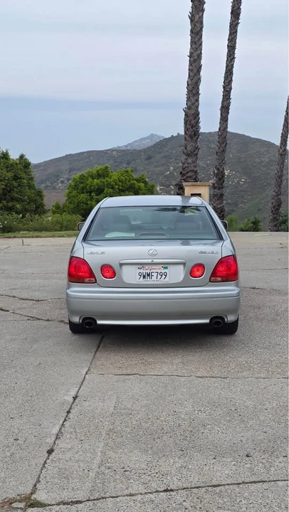2001 Lexus GS 2nd Gen - Image 16 of 16