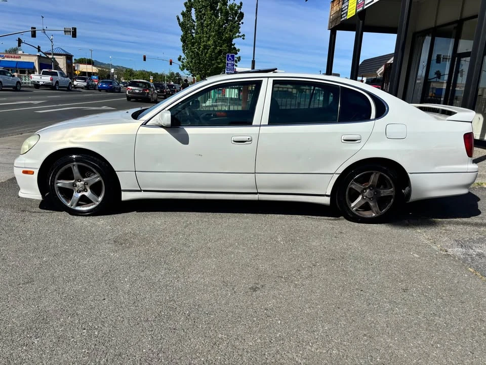 2001 Lexus GS 2nd Gen - Image 3 of 21