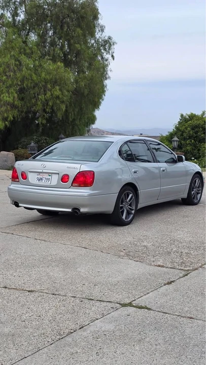 2001 Lexus GS 2nd Gen - Image 2 of 16