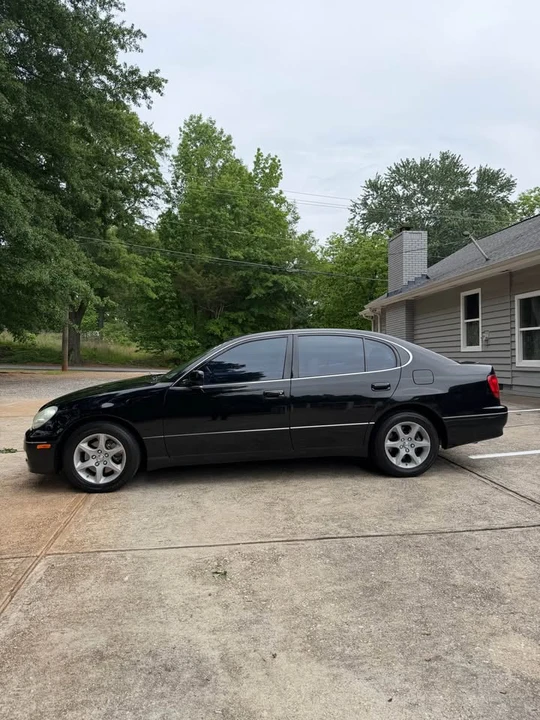 2001 Lexus GS 2nd Gen - Image 3 of 17