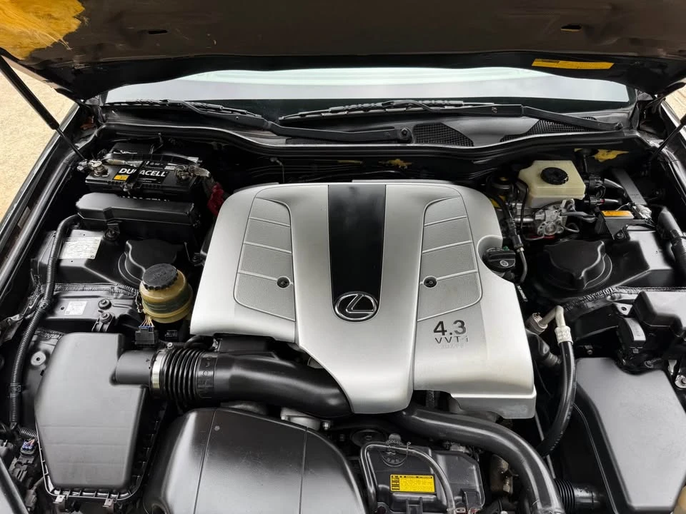 2001 Lexus GS 2nd Gen - Image 16 of 17