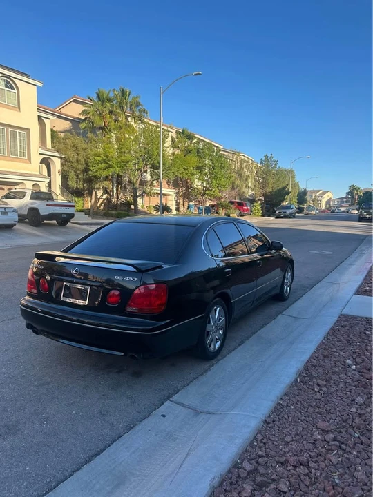 2001 Lexus GS 2nd Gen - Image 5 of 11