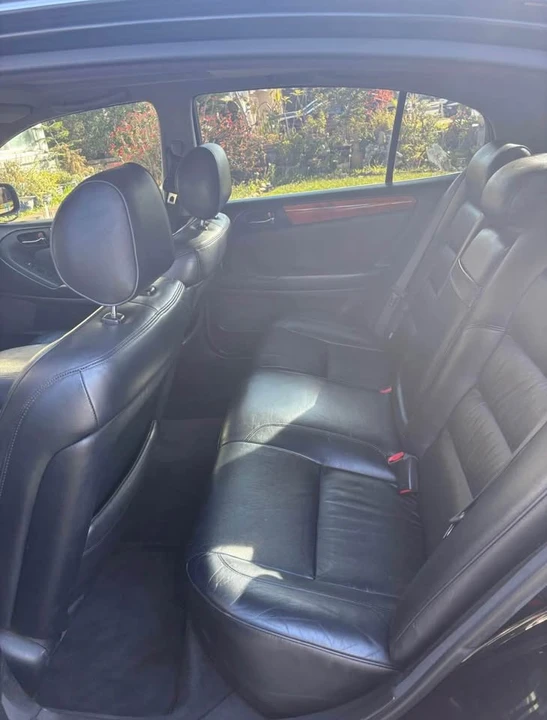 2001 Lexus GS 2nd Gen - Image 4 of 6