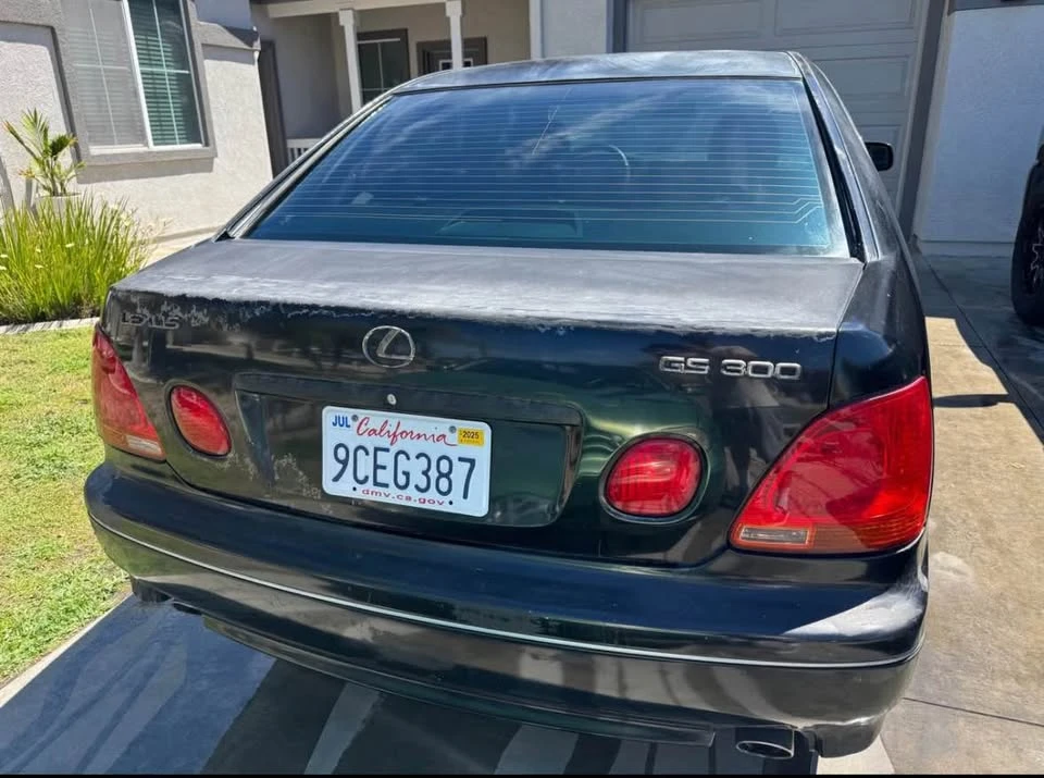 2001 Lexus GS 2nd Gen - Image 5 of 7