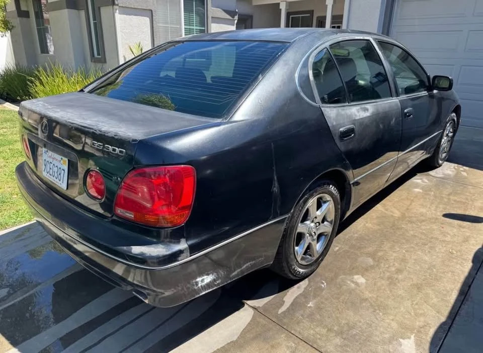 2001 Lexus GS 2nd Gen - Image 4 of 7