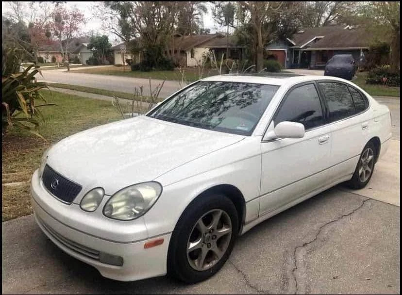 2001 Lexus GS 2nd Gen - Image 5 of 10