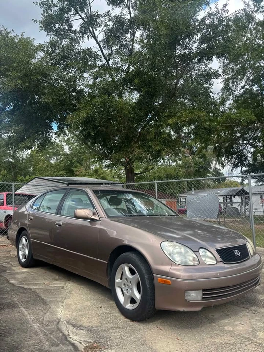 2001 Lexus GS 2nd Gen - Image 2 of 3