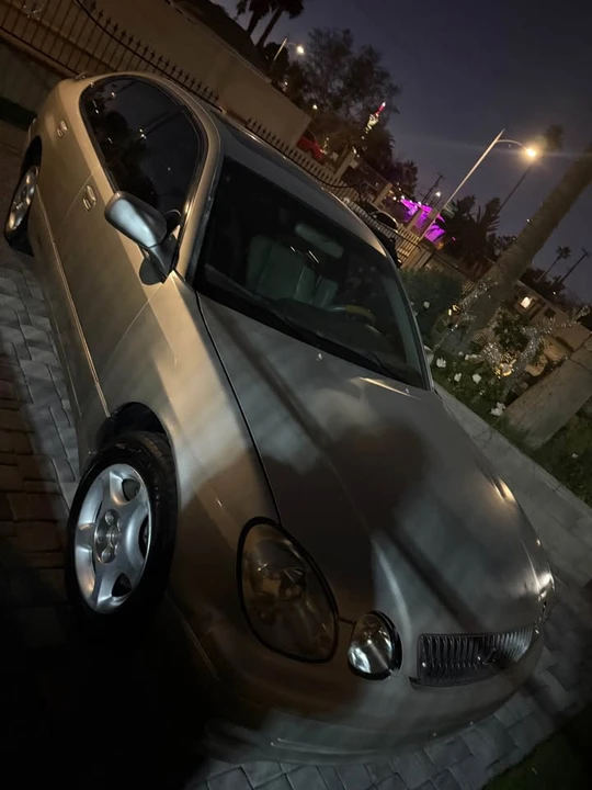 2001 Lexus GS 2nd Gen - Image 3 of 16