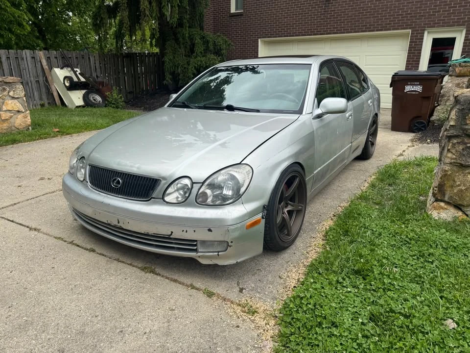 2001 Lexus GS 2nd Gen - Image 4 of 9
