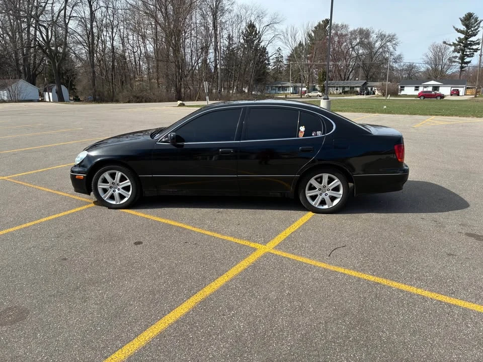 2001 Lexus GS 2nd Gen - Image 4 of 6
