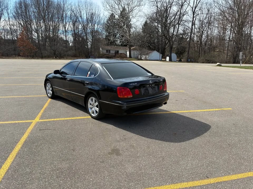 2001 Lexus GS 2nd Gen - Image 5 of 6