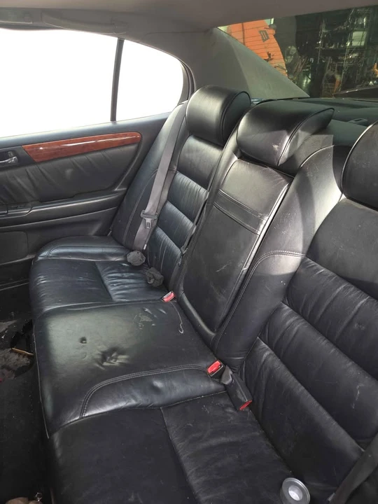 2001 Lexus GS 2nd Gen - Image 4 of 5