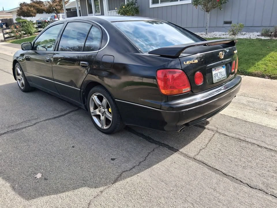 2001 Lexus GS 2nd Gen - Image 3 of 10