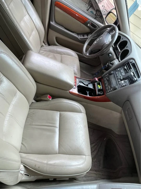 2001 Lexus GS 2nd Gen - Image 4 of 13
