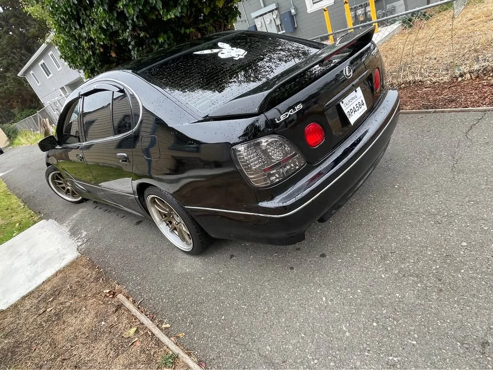 2001 Lexus GS 2nd Gen - Image 9 of 13