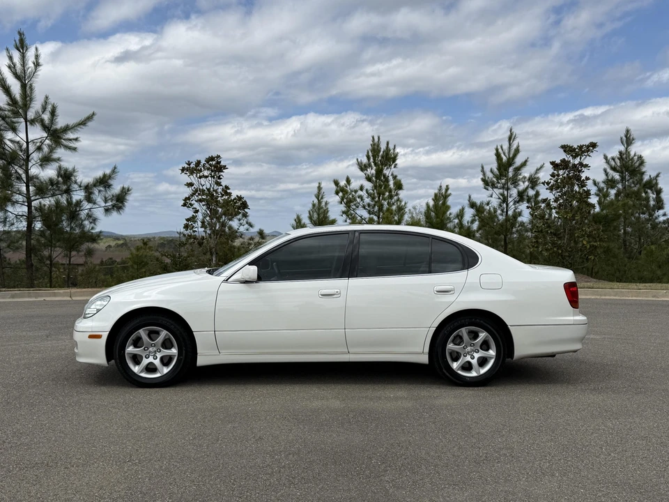 2001 Lexus GS 2nd Gen - Image 13 of 31