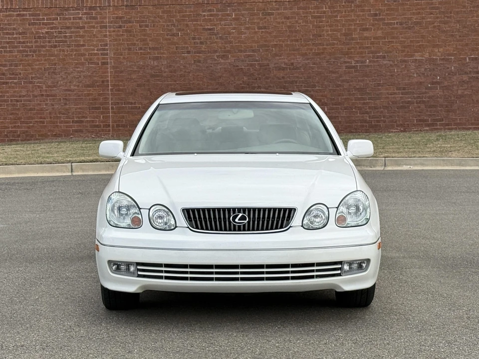 2001 Lexus GS 2nd Gen - Image 5 of 31