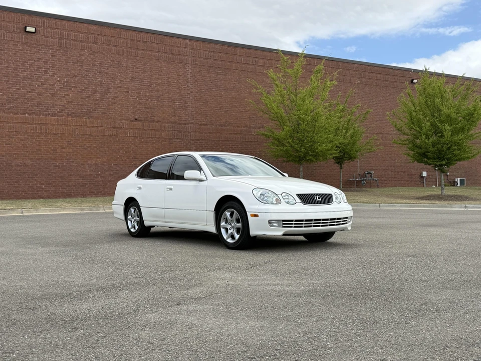 2001 Lexus GS 2nd Gen - Image 30 of 31