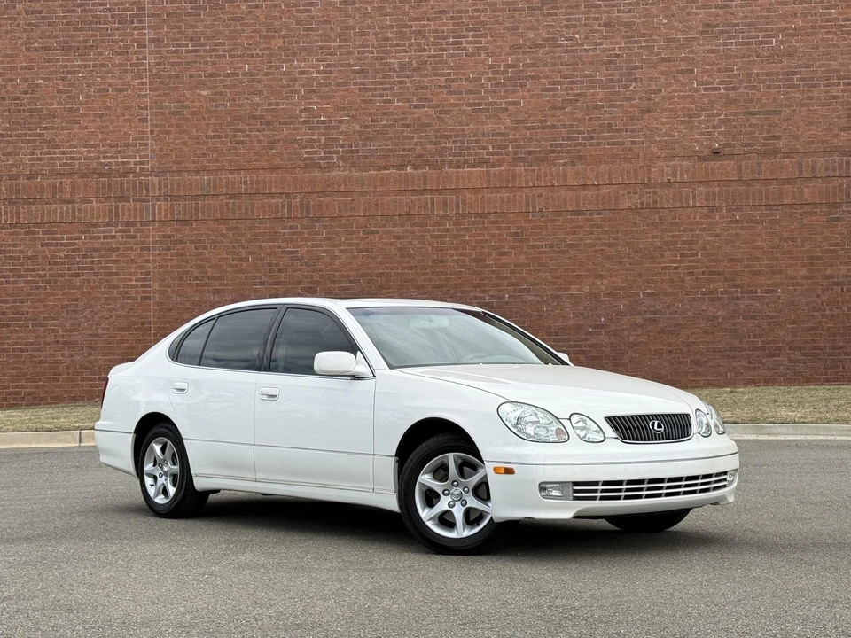 2001 Lexus GS 2nd Gen - Image 27 of 31