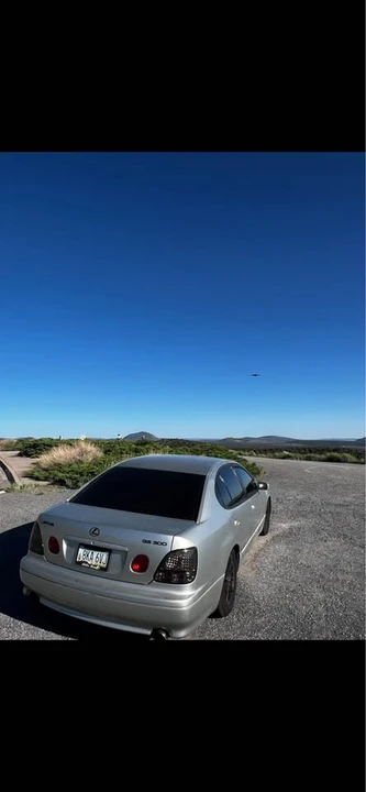 2001 Lexus GS 2nd Gen - Image 2 of 6