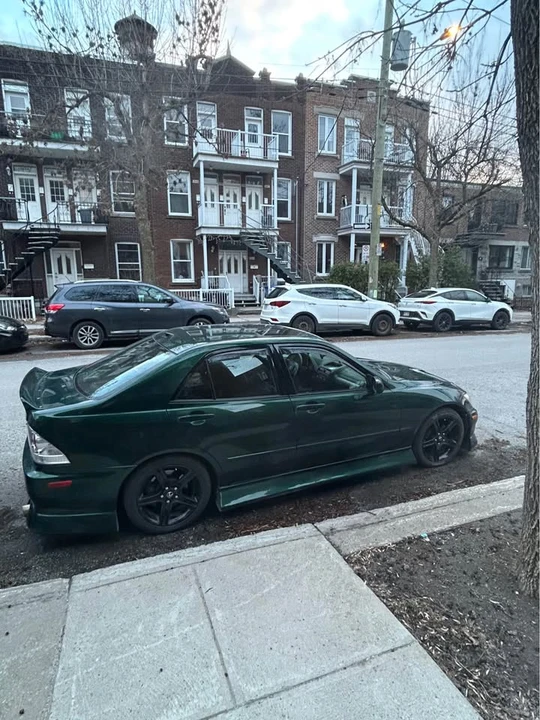 2001 Lexus IS 1st Gen - Image 9 of 12