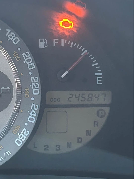 2001 Lexus IS 1st Gen - Image 12 of 12