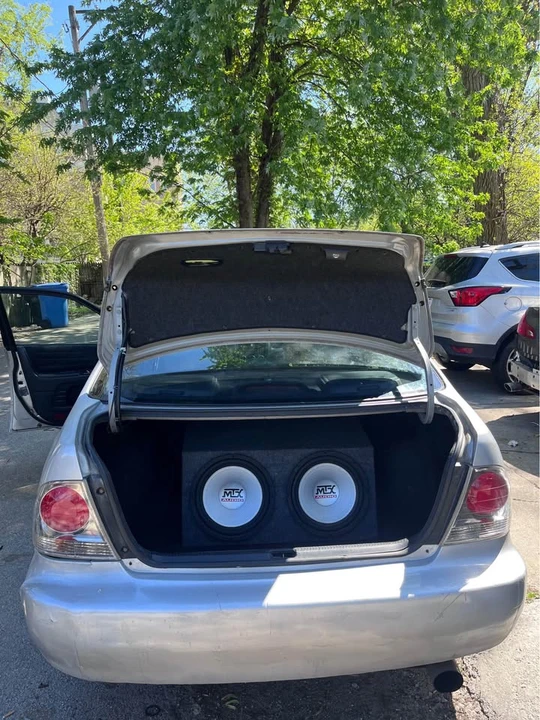 2001 Lexus IS 1st Gen - Image 4 of 9