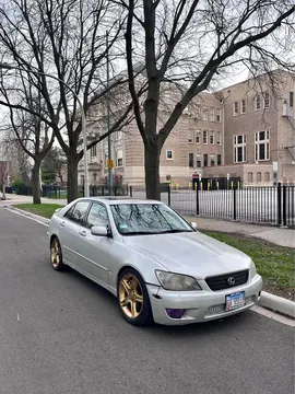 2001 Lexus IS 200t