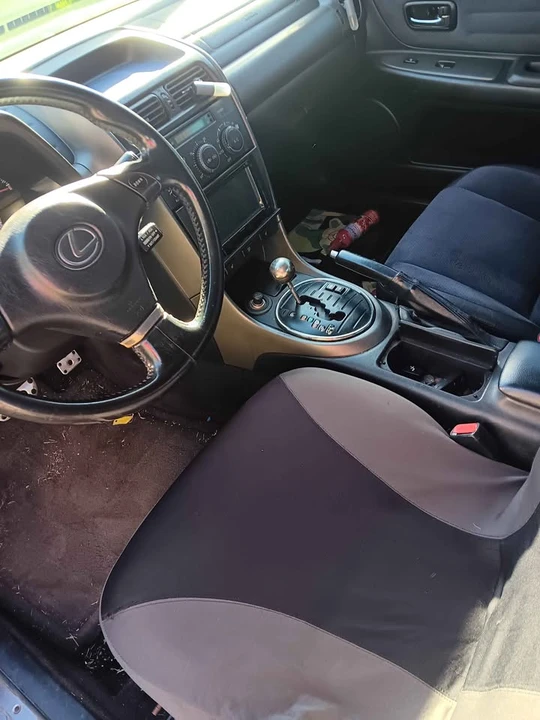 2001 Lexus IS 1st Gen - Image 6 of 9