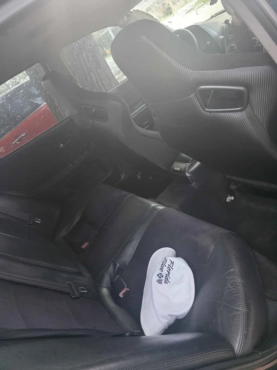 2001 Lexus IS 1st Gen - Image 3 of 4