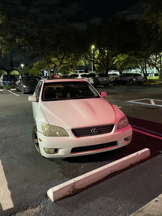 2001 Lexus IS 1st Gen - Image 8 of 13