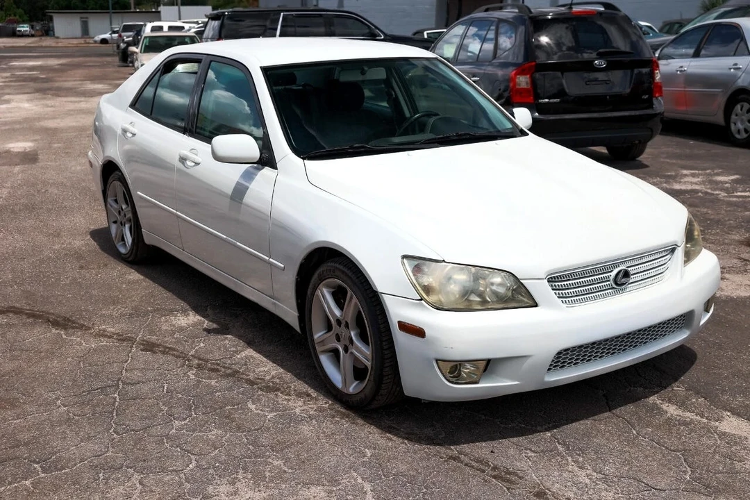 2001 Lexus IS 1st Gen - Image 15 of 21