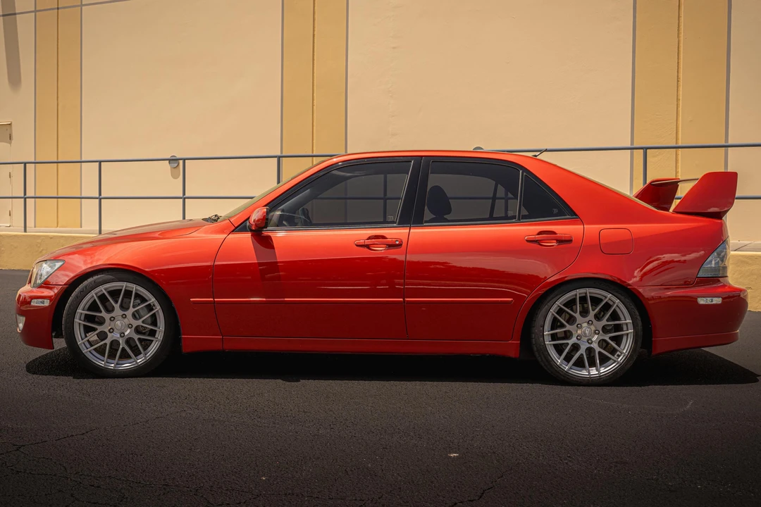 2001 Lexus IS 1st Gen - Image 3 of 31