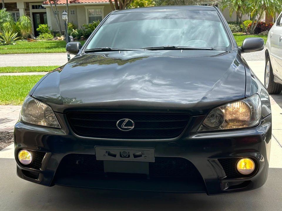 2001 Lexus IS 1st Gen - Image 6 of 31
