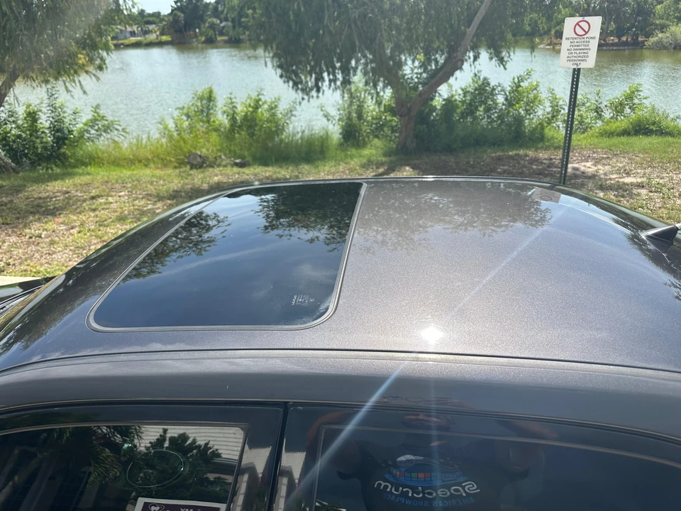 2001 Lexus IS 1st Gen - Image 21 of 31