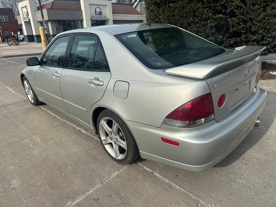 2001 Lexus IS 1st Gen - Image 6 of 25