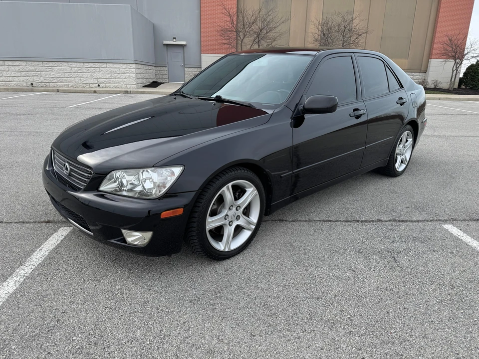 2001 Lexus IS 1st Gen - Image 6 of 31