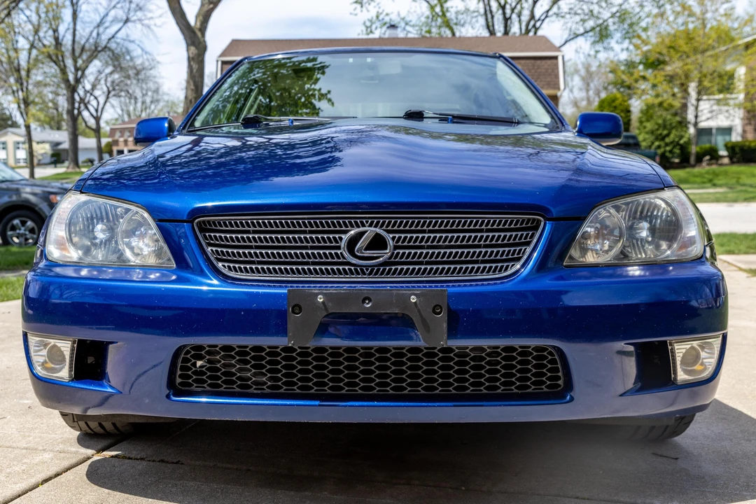 2001 Lexus IS 1st Gen - Image 3 of 31