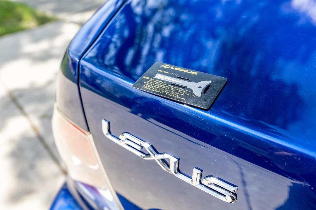 2001 Lexus IS 1st Gen - Image 19 of 31