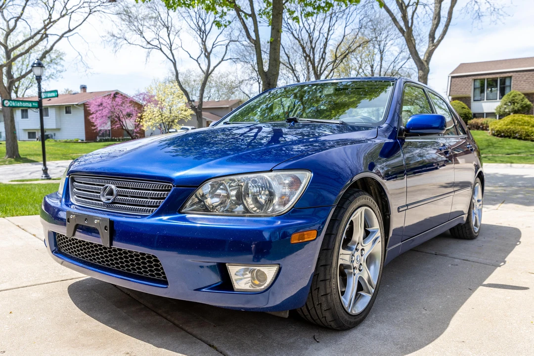 2001 Lexus IS 1st Gen - Image 7 of 31