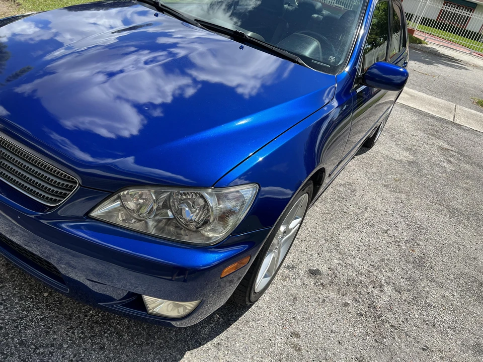 2001 Lexus IS 1st Gen - Image 20 of 30