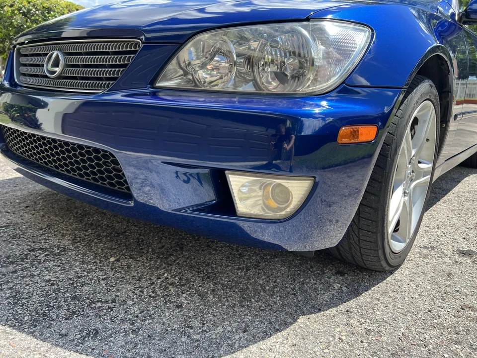 2001 Lexus IS 1st Gen - Image 19 of 30