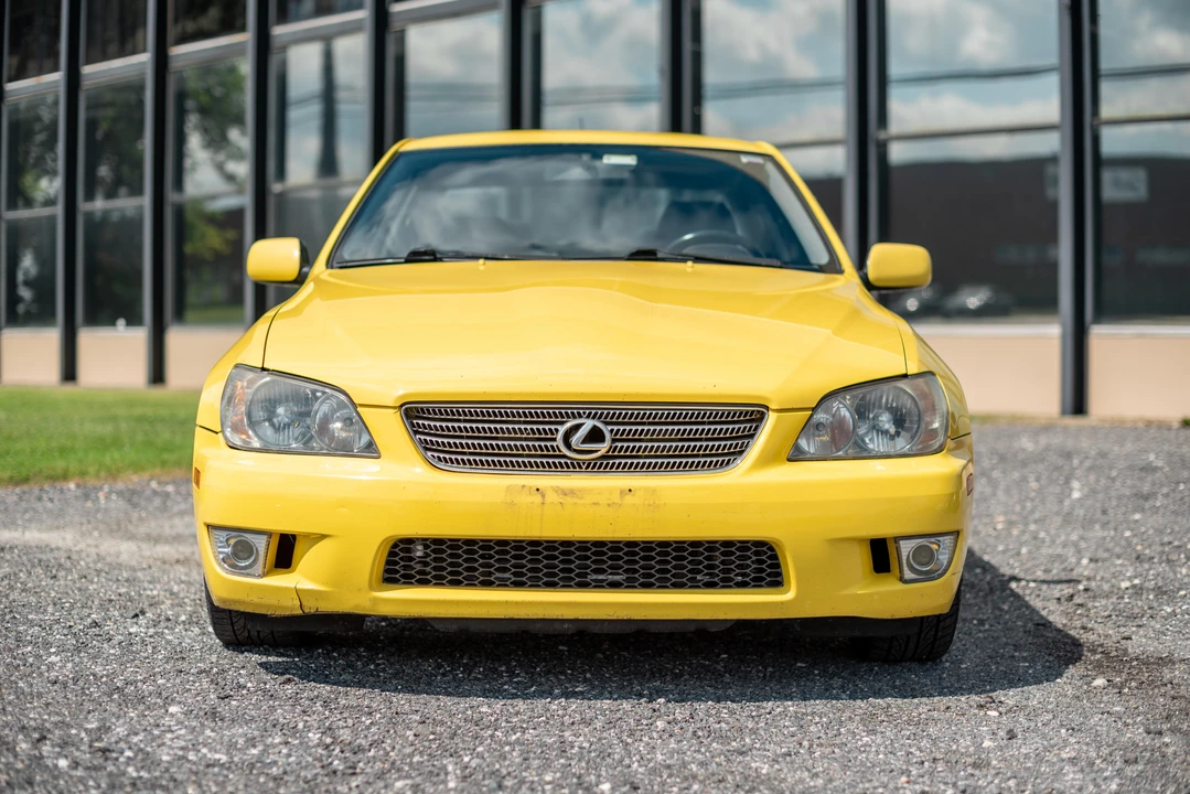 2001 Lexus IS 1st Gen - Image 6 of 31