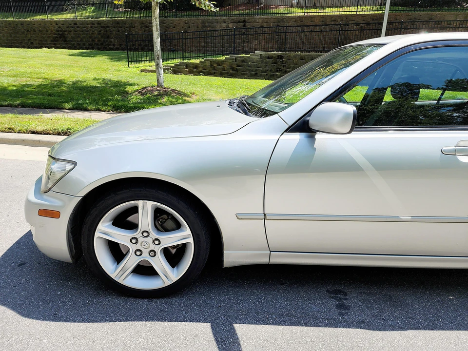 2001 Lexus IS 1st Gen - Image 31 of 31
