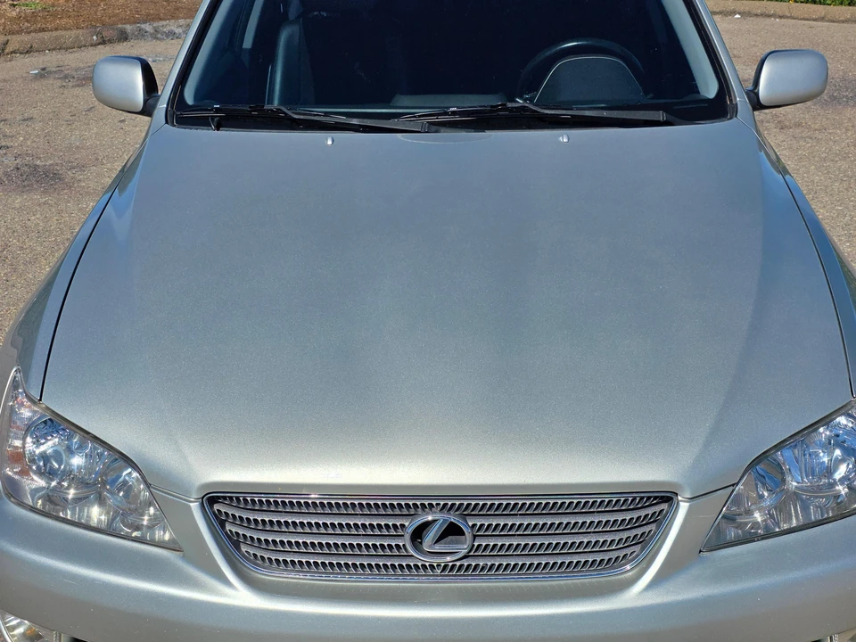 2001 Lexus IS 1st Gen - Image 13 of 31